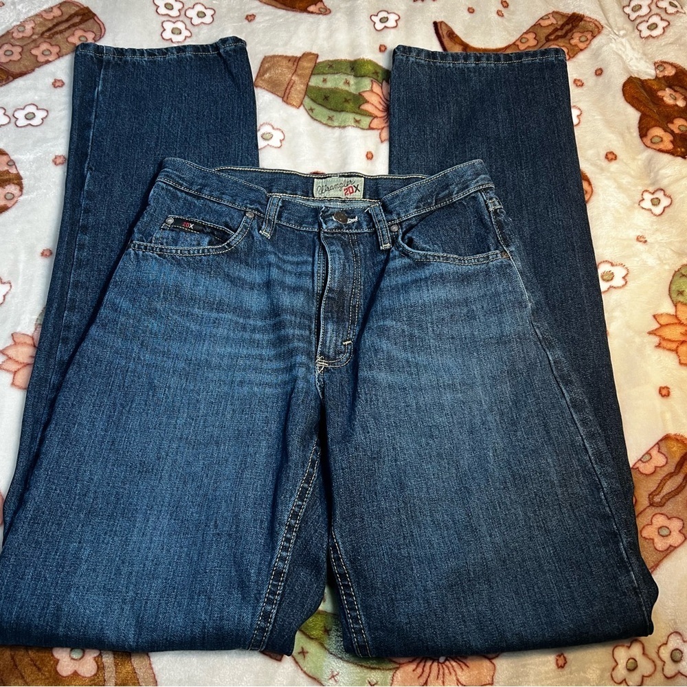 Wrangler Blue Straight Jeans Timeless Denim Style